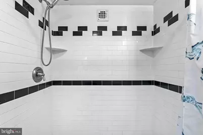 1324 Locust Street #203, Philadelphia, PA 19107 - Photo 22