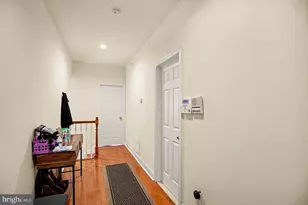 679 N 11th St, Philadelphia, PA 19123 - Photo 4