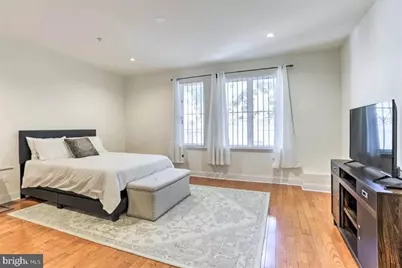 679 N 11th Street #A, Philadelphia, PA 19123 - Photo 6