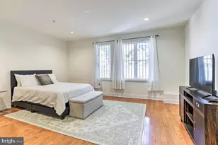 679 N 11th St, Philadelphia, PA 19123 - Photo 6