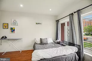 679 N 11th St, Philadelphia, PA 19123 - Photo 10