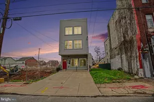 679 N 11th St, Philadelphia, PA 19123 - Photo 2