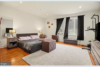 679 N 11th Street #A, Philadelphia, PA 19123 - Photo 6