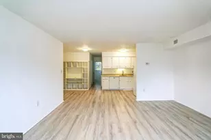 4616 Silverwood St, Philadelphia, PA 19128 - Photo 4