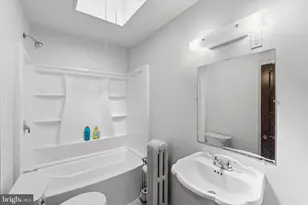 5929 N Leithgow St, Philadelphia, PA 19120 - Photo 20