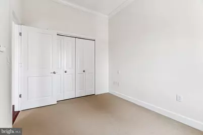 1701 Locust Street #2111, Philadelphia, PA 19103 - Photo 12