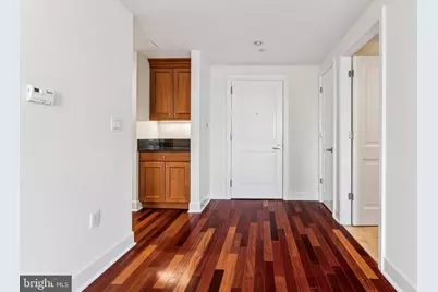 1701 Locust Street #2111, Philadelphia, PA 19103 - Photo 6