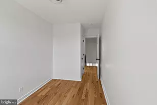 8654 Fayette St, Philadelphia, PA 19150 - Photo 18