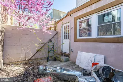 2526 Coral, Philadelphia, PA 19125 - Photo 10