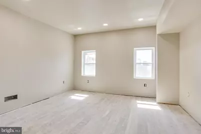 2526 Coral, Philadelphia, PA 19125 - Photo 18