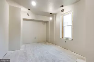 2526 Coral, Philadelphia, PA 19125 - Photo 12