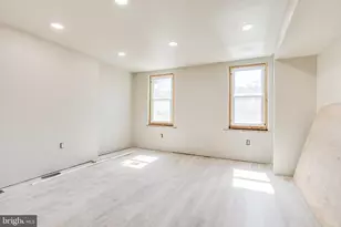 2526 Coral, Philadelphia, PA 19125 - Photo 14