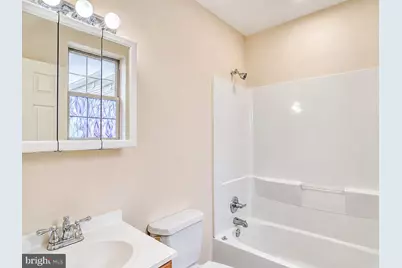 2542 W Girard Avenue #2, Philadelphia, PA 19130 - Photo 16