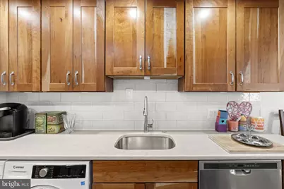 1901 John F Kennedy Boulevard #1020, Philadelphia, PA 19103 - Photo 6