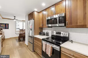 1901 John F Kennedy Blvd, Philadelphia, PA 19103 - Photo 2