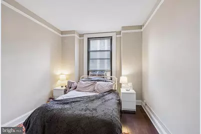 2031 Locust Street #1205, Philadelphia, PA 19103 - Photo 4