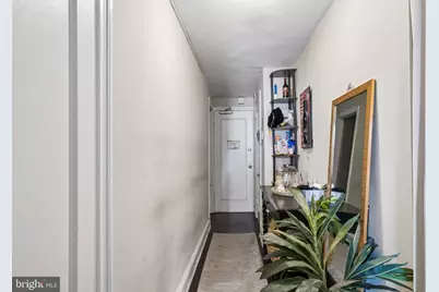 2031 Locust Street #1205, Philadelphia, PA 19103 - Photo 6