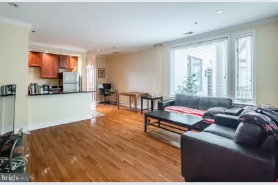 627-37 N N 18th Street #208, Philadelphia, PA 19130 - Photo 2