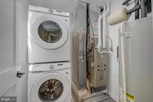 2445 Innovator Wy, Philadelphia, PA 19146 - Photo 12