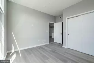 2401 Washington Ave, Philadelphia, PA 19146 - Photo 8