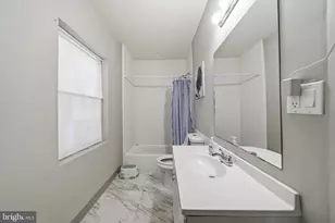 807 Cameron St, Philadelphia, PA 19130 - Photo 12