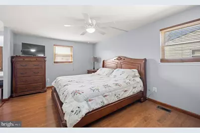 1966 King Arthur Road, Philadelphia, PA 19116 - Photo 16