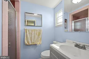 1966 King Arthur Rd, Philadelphia, PA 19116 - Photo 18