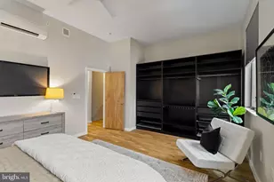 1720 Folsom St, Philadelphia, PA 19130 - Photo 22