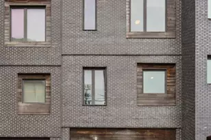 1720 Folsom St, Philadelphia, PA 19130 - Photo 2