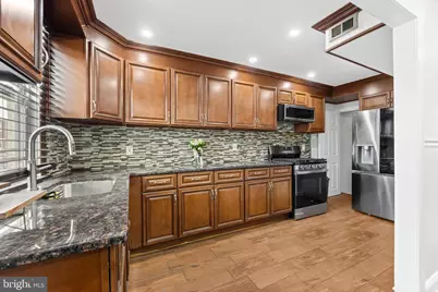 2148 Tyson Avenue, Philadelphia, PA 19149 - Photo 8