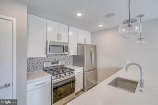 1747 Tilghman St, Philadelphia, PA 19122 - Photo 22