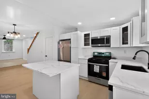 1526 E Susquehanna Ave, Philadelphia, PA 19125 - Photo 8