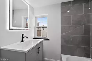 1526 E Susquehanna Ave, Philadelphia, PA 19125 - Photo 12