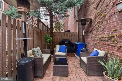 1206 Waverly Walk, Philadelphia, PA 19147 - Photo 6