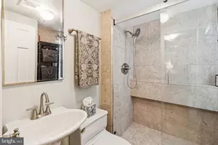 1206 Waverly Walk, Philadelphia, PA 19147 - Photo 20