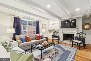 1206 Waverly Walk, Philadelphia, PA 19147 - Photo 2