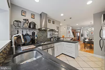 1318 S Alder Street, Philadelphia, PA 19147 - Photo 16