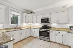 104 Christian St, Philadelphia, PA 19147 - Photo 8