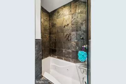 220 W Rittenhouse Square #10D, Philadelphia, PA 19103 - Photo 4