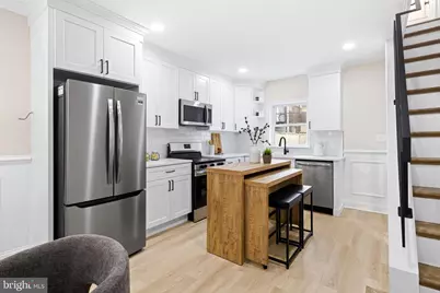 1542 S Bambrey Street, Philadelphia, PA 19146 - Photo 6