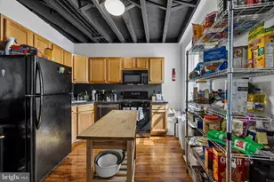 115 Green Ln, Philadelphia, PA 19127 - Photo 6