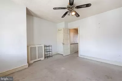5718 Hegerman Street, Philadelphia, PA 19135 - Photo 12
