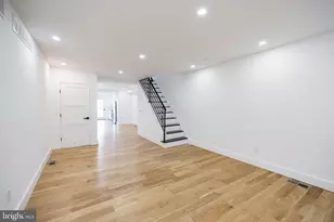 2009 E Cumberland St, Philadelphia, PA 19125 - Photo 2