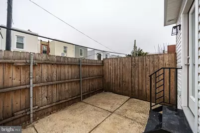 2009 E Cumberland Street, Philadelphia, PA 19125 - Photo 8