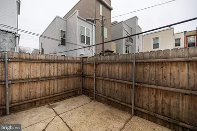 2009 E Cumberland Street, Philadelphia, PA 19125 - Photo 10