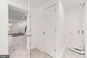 2103 S Daggett St, Philadelphia, PA 19142 - Photo 10