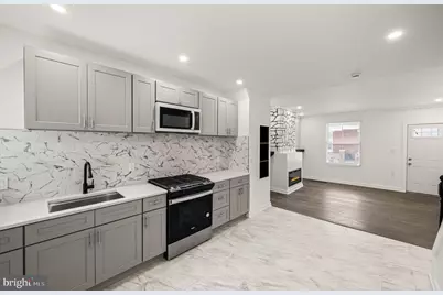 2103 S Daggett Street, Philadelphia, PA 19142 - Photo 2