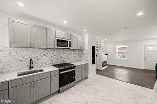 2103 S Daggett St, Philadelphia, PA 19142 - Photo 2