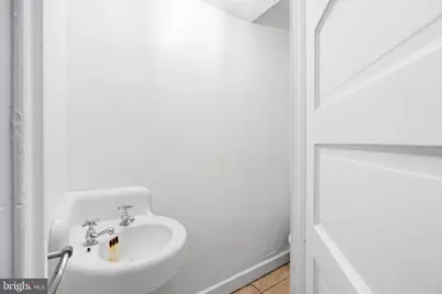 1923 Waverly Street, Philadelphia, PA 19146 - Photo 16