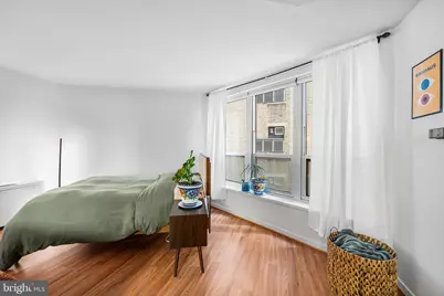 224 W Rittenhouse Square #1002, Philadelphia, PA 19103 - Photo 8